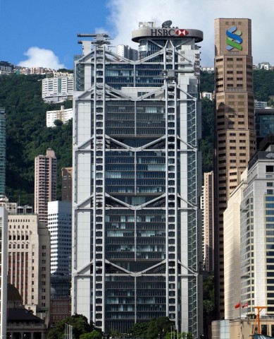 HSBC Building generasi ke-4 yang terletak di daerah Central. [Foto: Wikipedia]