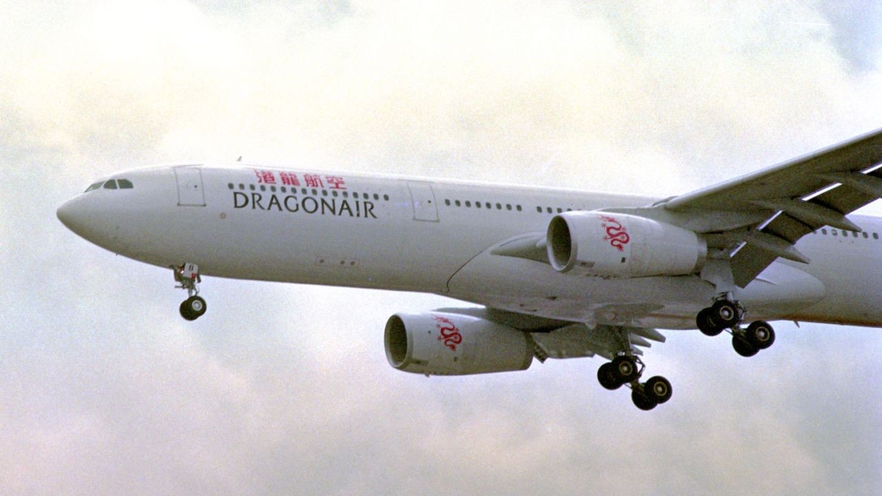 Sekilas Sejarah Cathay Dragon / Dragonair Yang Telah Menjadi Sebuah Kenangan Bagi Orang Hong Kong