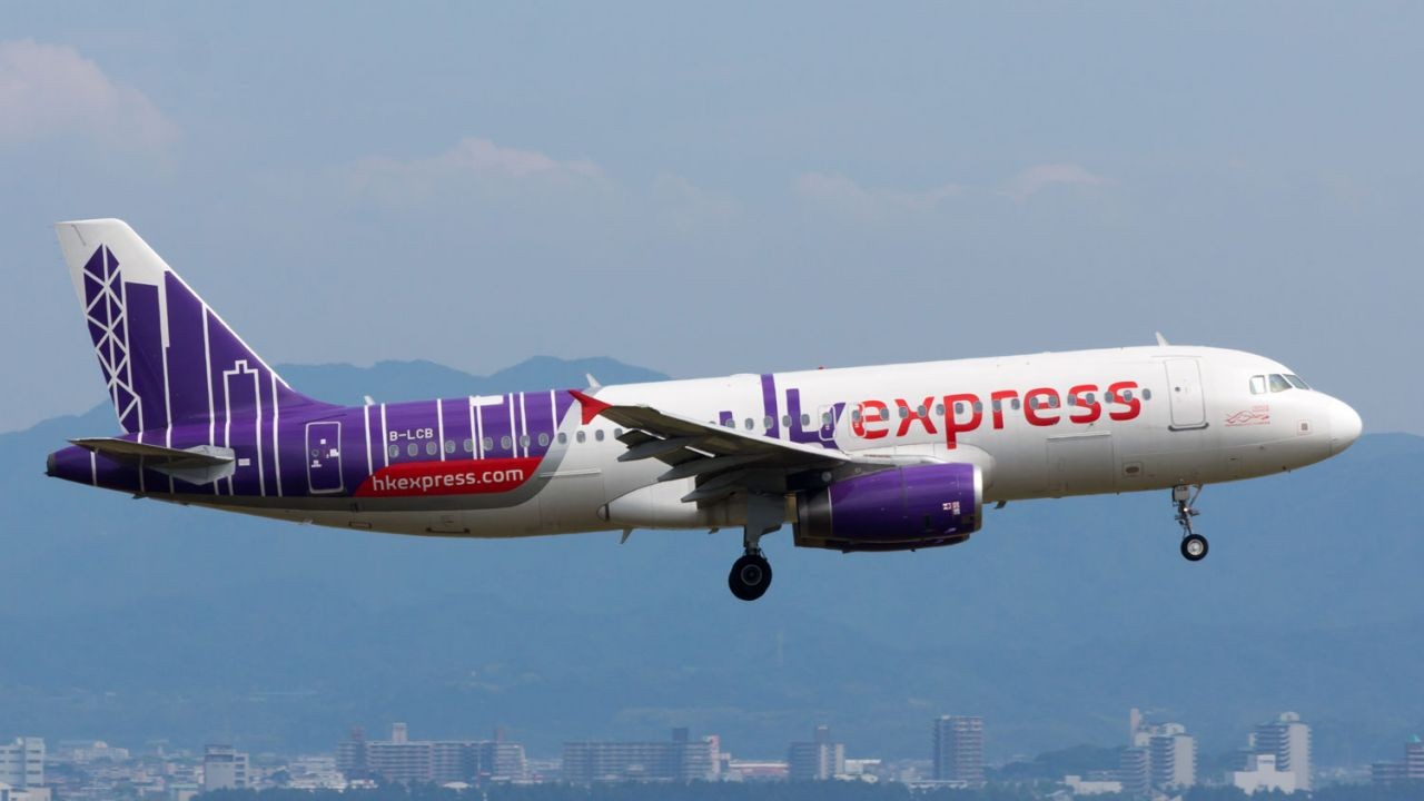 Pengurangan Gaji Pilot HK Express Sebesar 40%