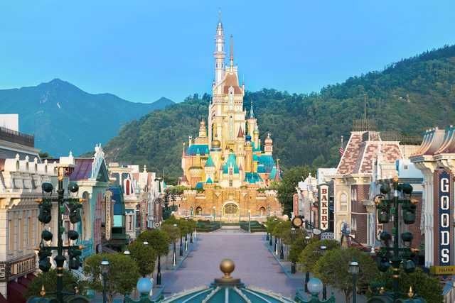 Castle of Magical Dreams Hong Kong Disneyland Dibuka Kembali 21 November 2020